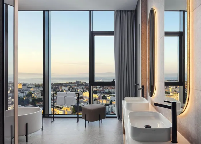Ac By Marriott 4*