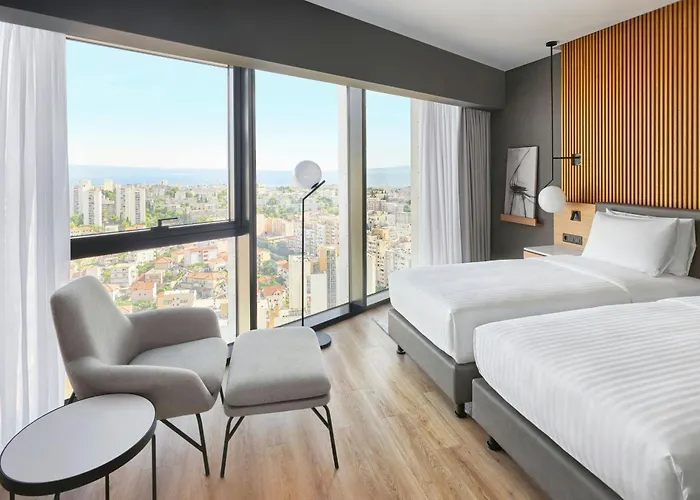 מלון Ac By Marriott