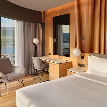 Ac By Marriott سبليت